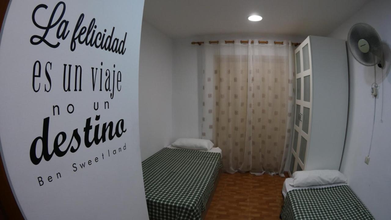 Apartamento Residencia de estudiantes Rosales Madrid Exterior foto