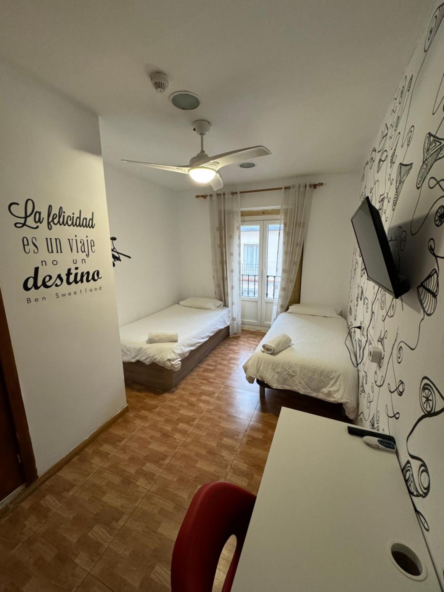 Apartamento Residencia de estudiantes Rosales Madrid Exterior foto